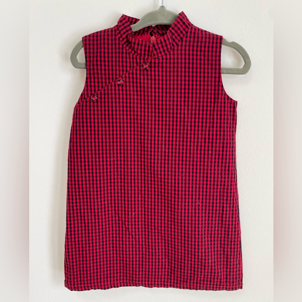 Red and Black Sheath Dress with Mock Neck 2T